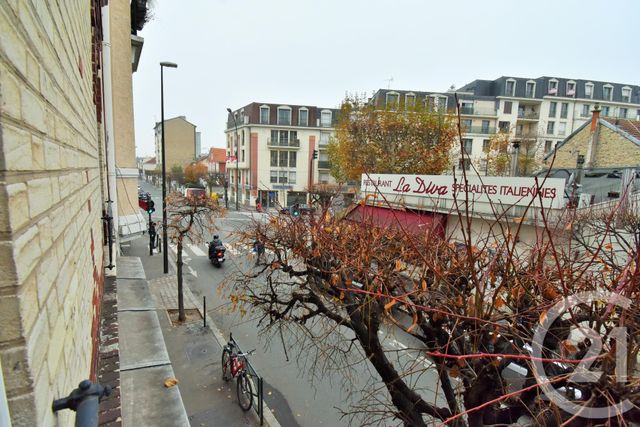 Appartement F2 à louer - 2 pièces - 33.93 m2 - LA GARENNE COLOMBES - 92 - ILE-DE-FRANCE - Century 21 Val-Ombreux