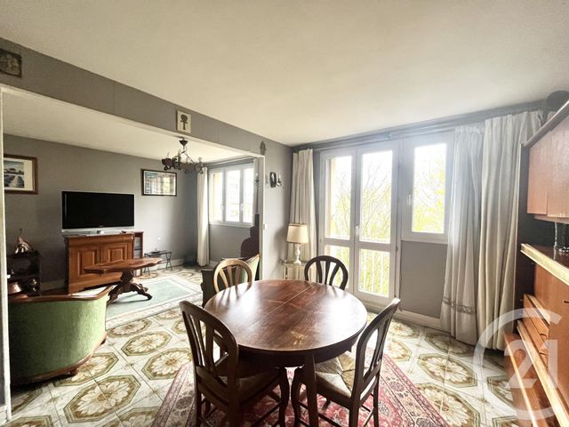 Appartement F3 à vendre - 3 pièces - 50.95 m2 - SOISY SOUS MONTMORENCY - 95 - ILE-DE-FRANCE - Century 21 Val-Ombreux