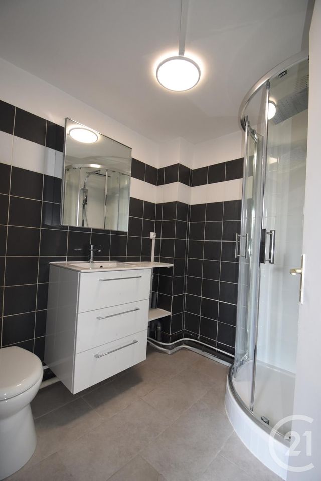 Appartement Studio à louer - 1 pièce - 29.18 m2 - ENGHIEN LES BAINS - 95 - ILE-DE-FRANCE - Century 21 Val-Ombreux