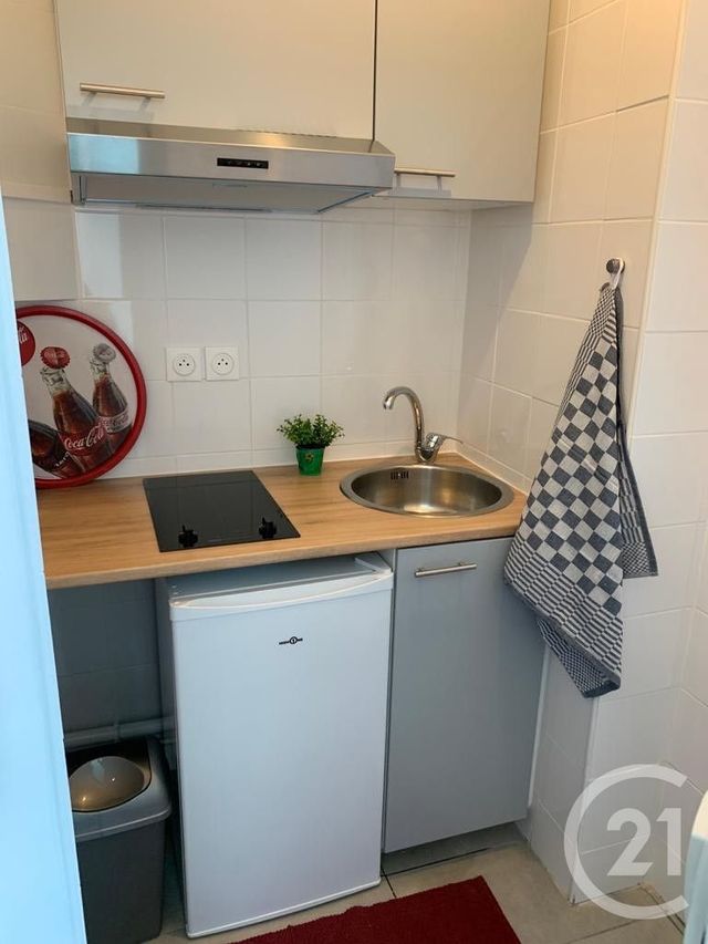 Appartement Studio à louer - 1 pièce - 15.45 m2 - COLOMBES - 92 - ILE-DE-FRANCE - Century 21 Val-Ombreux