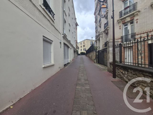 Appartement F1 à vendre - 1 pièce - 26.3 m2 - ENGHIEN LES BAINS - 95 - ILE-DE-FRANCE - Century 21 Val-Ombreux