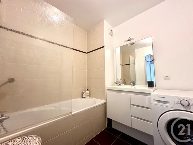 Appartement F4 à louer - 4 pièces - 73.0 m2 - SOISY SOUS MONTMORENCY - 95 - ILE-DE-FRANCE - Century 21 Val-Ombreux