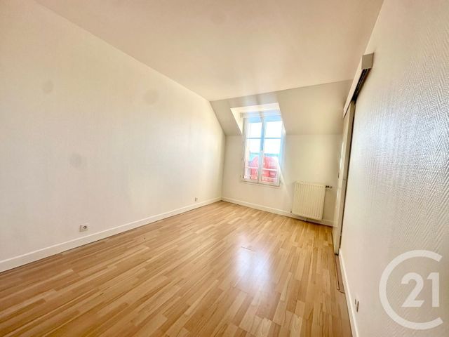 Appartement F4 à vendre - 4 pièces - 85.72 m2 - SOISY SOUS MONTMORENCY - 95 - ILE-DE-FRANCE - Century 21 Val-Ombreux