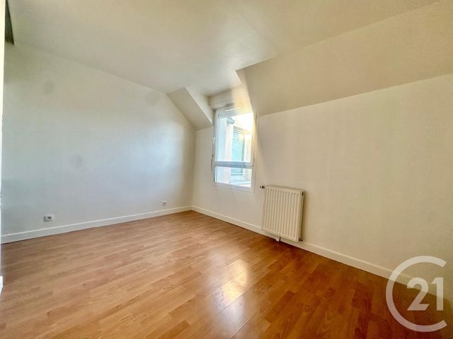 Appartement F4 à vendre - 4 pièces - 85.72 m2 - SOISY SOUS MONTMORENCY - 95 - ILE-DE-FRANCE - Century 21 Val-Ombreux