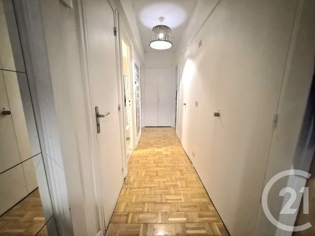Appartement F4 à vendre - 3 pièces - 75.84 m2 - SOISY SOUS MONTMORENCY - 95 - ILE-DE-FRANCE - Century 21 Val-Ombreux