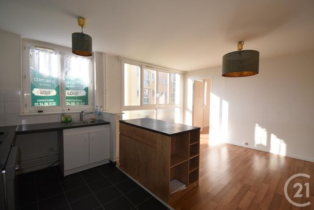 Appartement F3 à louer - 3 pièces - 50.45 m2 - SOISY SOUS MONTMORENCY - 95 - ILE-DE-FRANCE - Century 21 Val-Ombreux