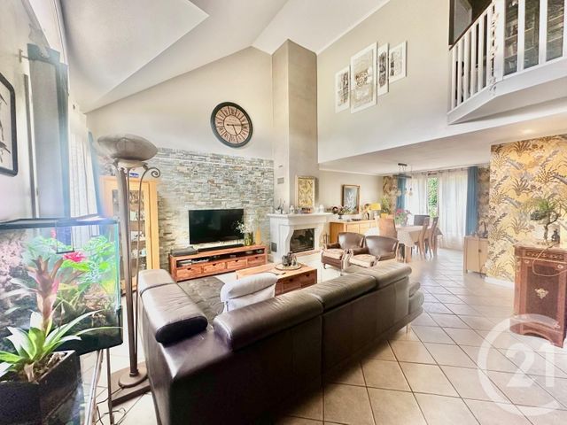 maison à vendre - 7 pièces - 160.0 m2 - SOISY SOUS MONTMORENCY - 95 - ILE-DE-FRANCE - Century 21 Val-Ombreux