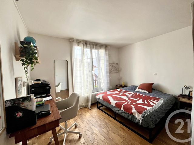 Appartement F5 à vendre - 5 pièces - 83.93 m2 - SOISY SOUS MONTMORENCY - 95 - ILE-DE-FRANCE - Century 21 Val-Ombreux