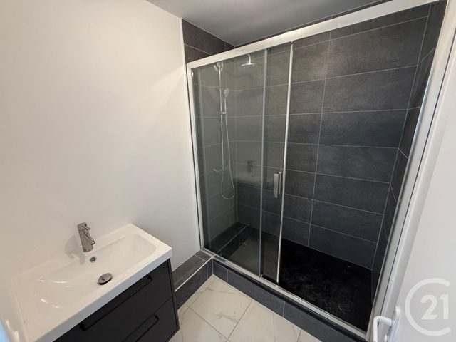 Appartement F4 à louer - 4 pièces - 73.13 m2 - DEUIL LA BARRE - 95 - ILE-DE-FRANCE - Century 21 Val-Ombreux