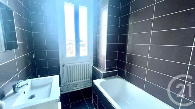 Appartement F4 à louer - 4 pièces - 70.1 m2 - SOISY SOUS MONTMORENCY - 95 - ILE-DE-FRANCE - Century 21 Val-Ombreux