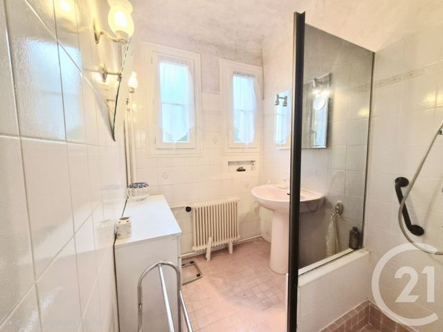 maison à vendre - 8 pièces - 150.0 m2 - SOISY SOUS MONTMORENCY - 95 - ILE-DE-FRANCE - Century 21 Val-Ombreux