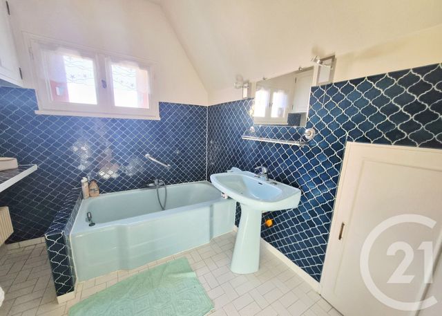 maison à vendre - 8 pièces - 150.0 m2 - SOISY SOUS MONTMORENCY - 95 - ILE-DE-FRANCE - Century 21 Val-Ombreux