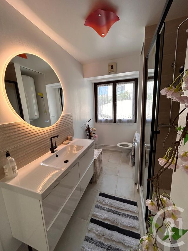 Appartement Studio à louer - 1 pièce - 34.39 m2 - SOISY SOUS MONTMORENCY - 95 - ILE-DE-FRANCE - Century 21 Val-Ombreux