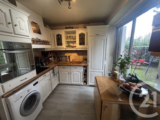 Appartement F5 à vendre - 5 pièces - 98.0 m2 - SOISY SOUS MONTMORENCY - 95 - ILE-DE-FRANCE - Century 21 Val-Ombreux