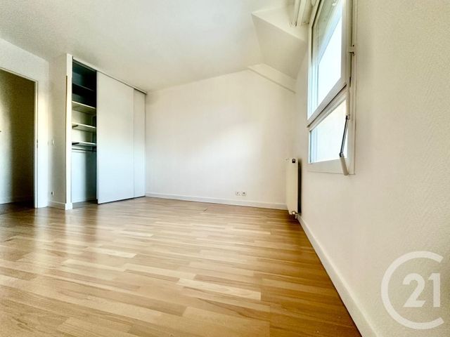 Appartement F4 à vendre - 4 pièces - 85.72 m2 - SOISY SOUS MONTMORENCY - 95 - ILE-DE-FRANCE - Century 21 Val-Ombreux