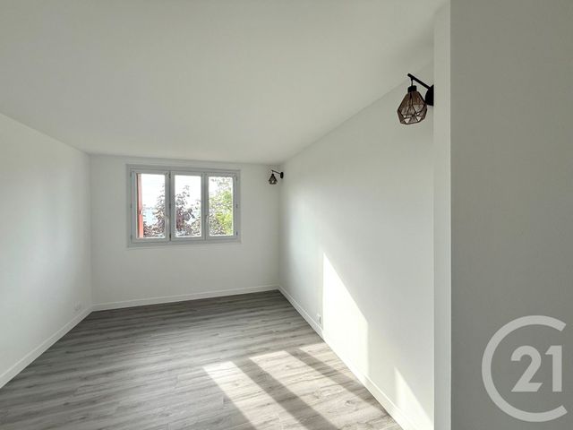 Appartement F3 à louer - 3 pièces - 50.51 m2 - SOISY SOUS MONTMORENCY - 95 - ILE-DE-FRANCE - Century 21 Val-Ombreux
