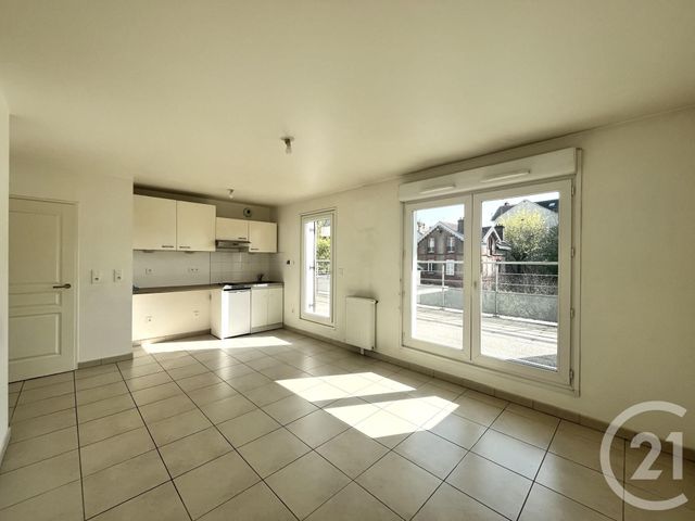 Appartement F1 à vendre - 1 pièce - 31.1 m2 - MONTMORENCY - 95 - ILE-DE-FRANCE - Century 21 Val-Ombreux