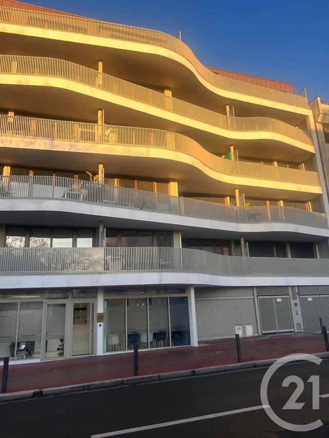 Appartement F5 à louer - 5 pièces - 99.9 m2 - ENGHIEN LES BAINS - 95 - ILE-DE-FRANCE - Century 21 Val-Ombreux