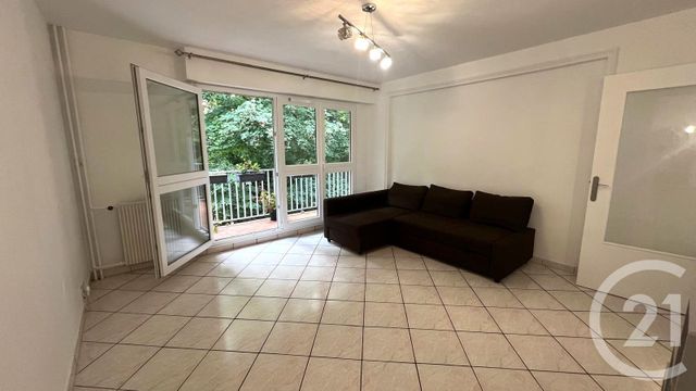 Appartement F4 à louer ST BRICE SOUS FORET