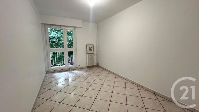 Appartement F4 à louer - 4 pièces - 78.84 m2 - ST BRICE SOUS FORET - 95 - ILE-DE-FRANCE - Century 21 Val-Ombreux