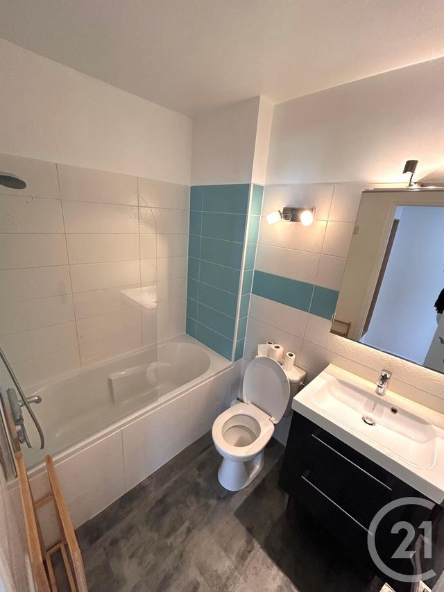 Appartement Studio à louer - 1 pièce - 30.96 m2 - SOISY SOUS MONTMORENCY - 95 - ILE-DE-FRANCE - Century 21 Val-Ombreux