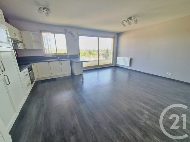 Appartement F2 à vendre - 2 pièces - 48.73 m2 - SOISY SOUS MONTMORENCY - 95 - ILE-DE-FRANCE - Century 21 Val-Ombreux