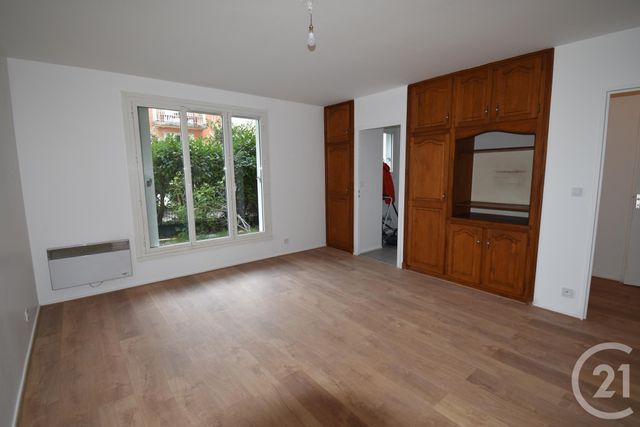 Appartement F1 à louer - 1 pièce - 29.98 m2 - DEUIL LA BARRE - 95 - ILE-DE-FRANCE - Century 21 Val-Ombreux