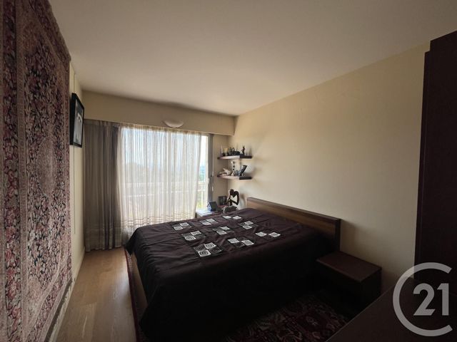Appartement F4 à vendre - 5 pièces - 90.59 m2 - MONTMORENCY - 95 - ILE-DE-FRANCE - Century 21 Val-Ombreux