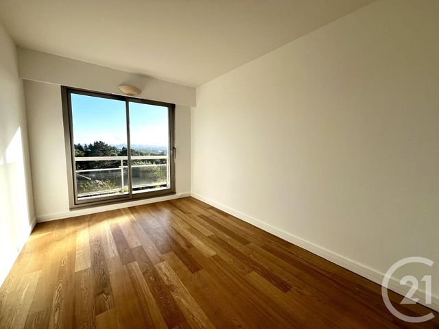 Appartement F4 à vendre - 5 pièces - 90.59 m2 - MONTMORENCY - 95 - ILE-DE-FRANCE - Century 21 Val-Ombreux