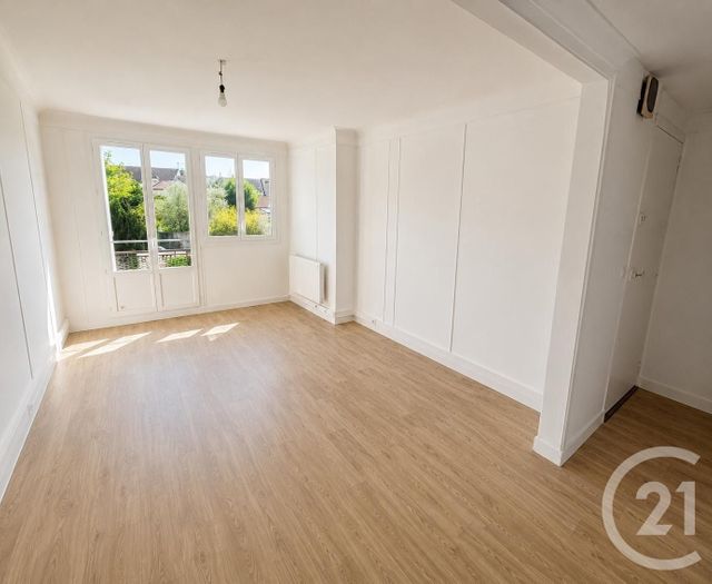 Appartement F4 à vendre - 4 pièces - 61.13 m2 - SOISY SOUS MONTMORENCY - 95 - ILE-DE-FRANCE - Century 21 Val-Ombreux