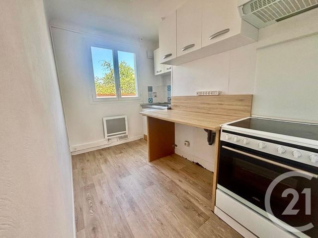 Appartement F4 à vendre - 4 pièces - 61.13 m2 - SOISY SOUS MONTMORENCY - 95 - ILE-DE-FRANCE - Century 21 Val-Ombreux