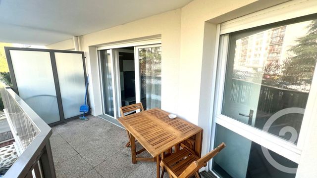 Appartement F2 à louer - 2 pièces - 31.44 m2 - ST OUEN L AUMONE - 95 - ILE-DE-FRANCE - Century 21 Val-Ombreux