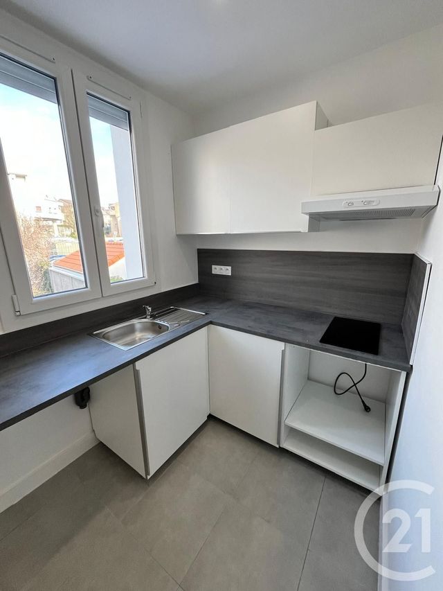 Appartement F2 à louer - 2 pièces - 38.8 m2 - HERBLAY SUR SEINE - 95 - ILE-DE-FRANCE - Century 21 Val-Ombreux