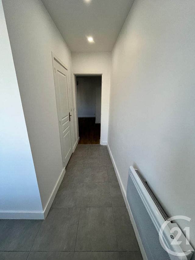 Appartement F2 à louer - 2 pièces - 38.8 m2 - HERBLAY SUR SEINE - 95 - ILE-DE-FRANCE - Century 21 Val-Ombreux