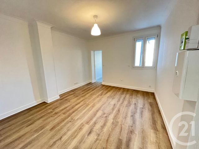Appartement F2 à louer - 2 pièces - 38.8 m2 - HERBLAY SUR SEINE - 95 - ILE-DE-FRANCE - Century 21 Val-Ombreux
