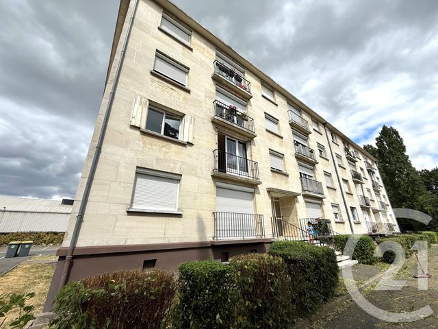 Appartement F3 à louer - 3 pièces - 59.03 m2 - GROSLAY - 95 - ILE-DE-FRANCE - Century 21 Val-Ombreux