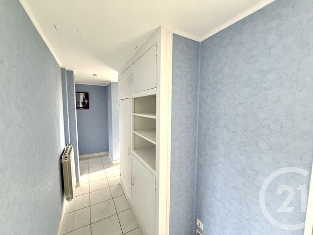 Appartement F3 à louer - 3 pièces - 59.03 m2 - GROSLAY - 95 - ILE-DE-FRANCE - Century 21 Val-Ombreux