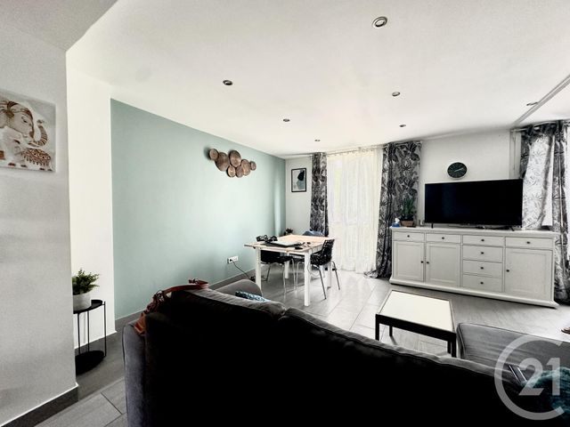 Appartement F3 à louer - 3 pièces - 51.12 m2 - SOISY SOUS MONTMORENCY - 95 - ILE-DE-FRANCE - Century 21 Val-Ombreux