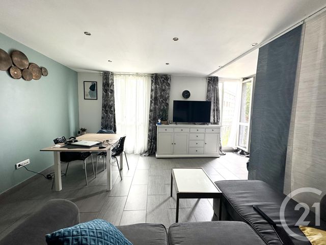 Appartement F3 à louer - 3 pièces - 51.12 m2 - SOISY SOUS MONTMORENCY - 95 - ILE-DE-FRANCE - Century 21 Val-Ombreux
