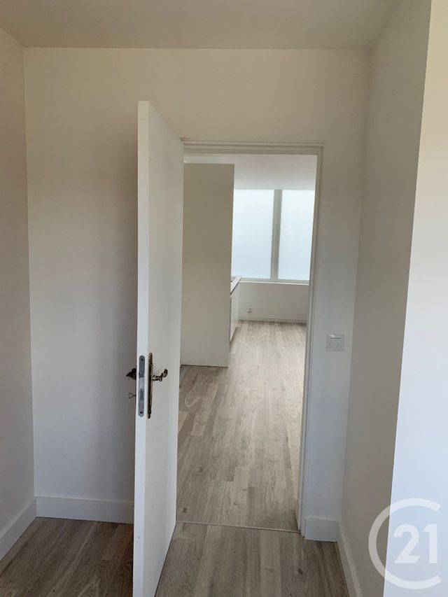 Appartement F2 à louer - 2 pièces - 34.86 m2 - SANNOIS - 95 - ILE-DE-FRANCE - Century 21 Val-Ombreux