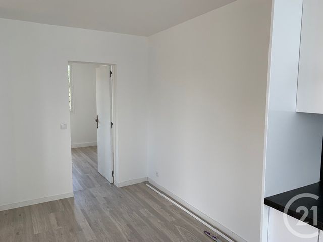 Appartement F2 à louer - 2 pièces - 34.86 m2 - SANNOIS - 95 - ILE-DE-FRANCE - Century 21 Val-Ombreux