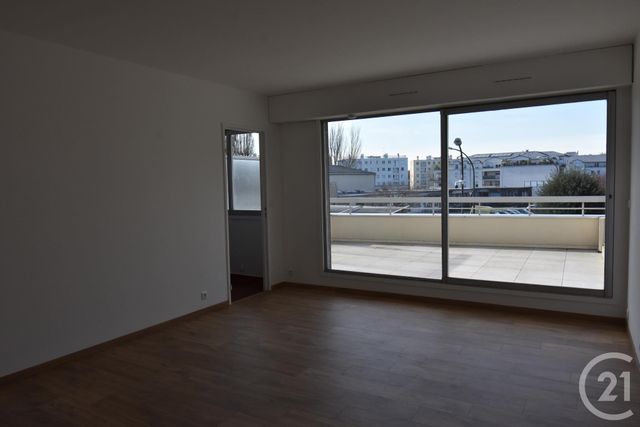 Appartement F1 à louer - 1 pièce - 29.6 m2 - SOISY SOUS MONTMORENCY - 95 - ILE-DE-FRANCE - Century 21 Val-Ombreux