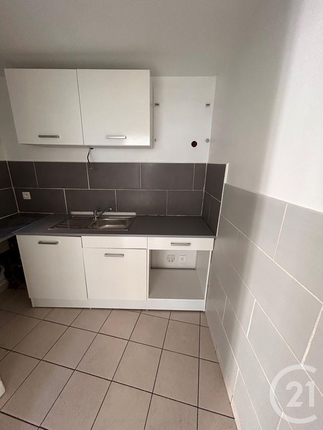 Appartement F1 à louer - 1 pièce - 28.92 m2 - SOISY SOUS MONTMORENCY - 95 - ILE-DE-FRANCE - Century 21 Val-Ombreux