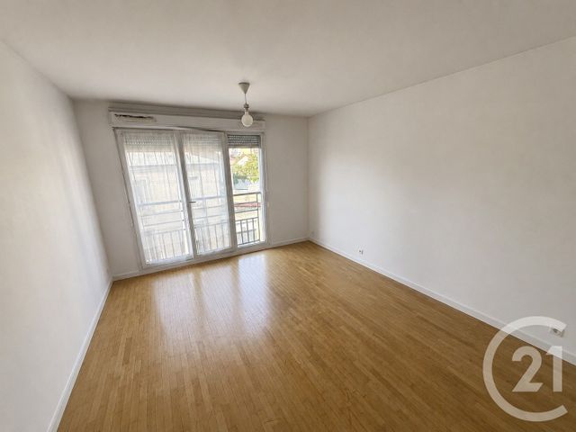 Appartement F1 à louer - 1 pièce - 24.3 m2 - ARGENTEUIL - 95 - ILE-DE-FRANCE - Century 21 Val-Ombreux