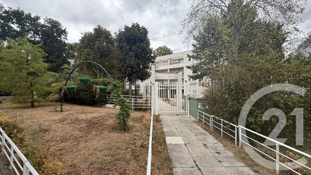 Appartement à louer - 2 pièces - 56.44 m2 - ENGHIEN LES BAINS - 95 - ILE-DE-FRANCE - Century 21 Val-Ombreux