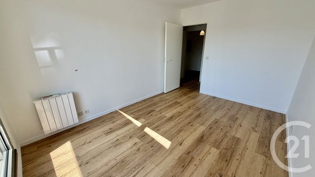 Appartement à louer - 2 pièces - 56.44 m2 - ENGHIEN LES BAINS - 95 - ILE-DE-FRANCE - Century 21 Val-Ombreux