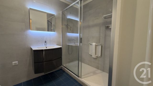 Appartement à louer - 2 pièces - 56.44 m2 - ENGHIEN LES BAINS - 95 - ILE-DE-FRANCE - Century 21 Val-Ombreux