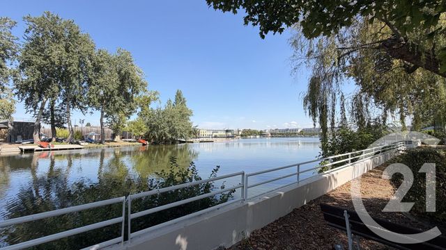 Appartement à louer - 2 pièces - 56.44 m2 - ENGHIEN LES BAINS - 95 - ILE-DE-FRANCE - Century 21 Val-Ombreux