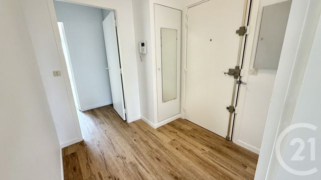 Appartement à louer - 2 pièces - 56.44 m2 - ENGHIEN LES BAINS - 95 - ILE-DE-FRANCE - Century 21 Val-Ombreux