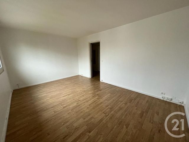 Appartement F2 à louer - 2 pièces - 56.56 m2 - MAURECOURT - 78 - ILE-DE-FRANCE - Century 21 Val-Ombreux